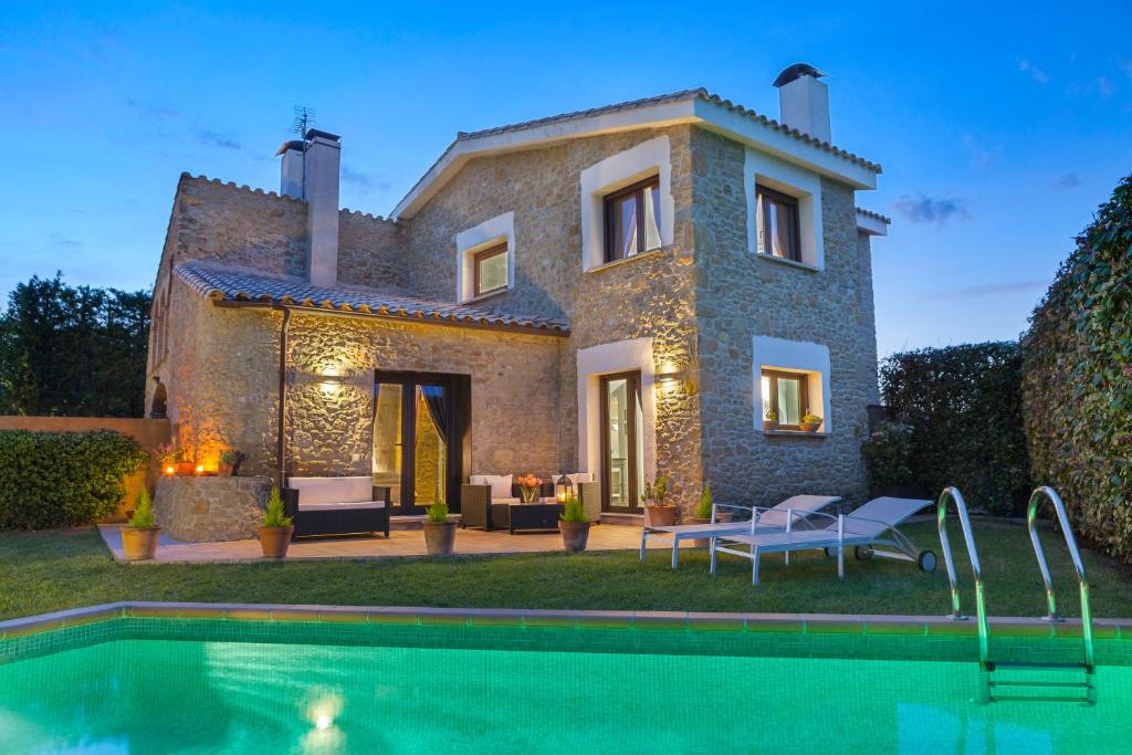 el-raco-de-madremanya-private-pool-hotels-spain-madremanya-6 Hostal Palouet de Segarra hotel