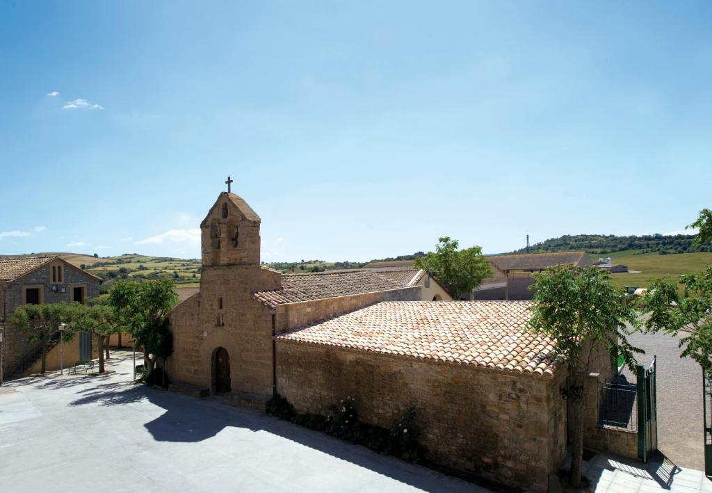 hostal-palouet-de-segarra-private-pool-hotels-spain-massoteres-6 Hostal Palouet de Segarra outdoor