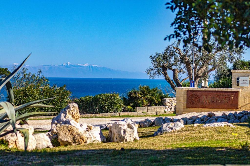 masseria-dei-monaci-private-pool-hotels-italy-7 Masseria dei Monaci outdoor