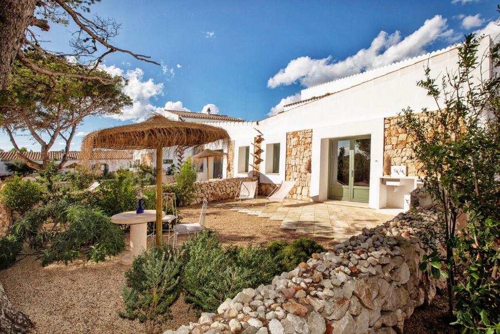 menorca-experimental-private-pool-hotels-spain-6 Menorca Experimental entry