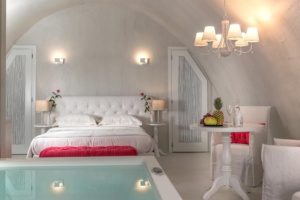 mythical-blue-luxury-suites-private-pool-hotels-greece-1 Mythical Blue Luxury Suites room