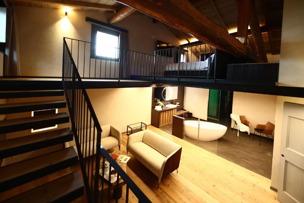 relais-villa-balis-crema-private-pool-hotels-italy-4 Relais Villa Balis Crema indoor